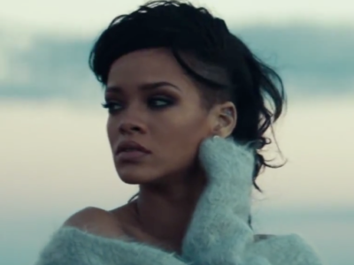 Rihanna no Videoclip Diamonds
