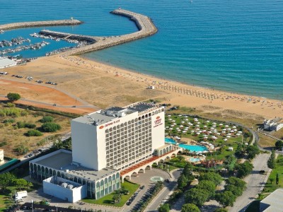 Crowne Plaza / algarvespaweek.com