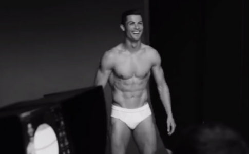 Imagem promocional da nova colecção de roupa interior para crianças