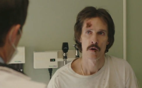 Imagem promocional do filme "Dallas Buyers Club"