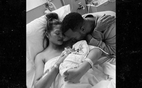 Chrissy Teigen e John Legend perderam o filho.