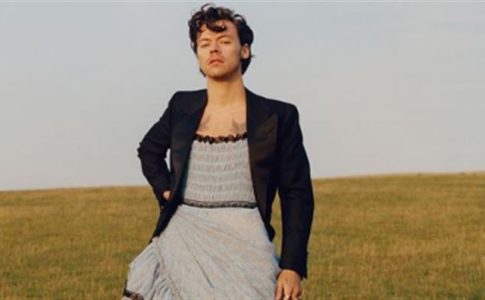 Harry Styles na capa da Vogue