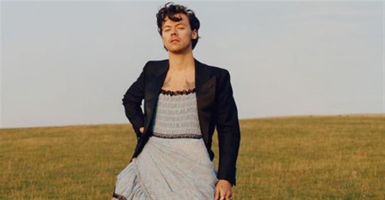 Harry Styles na capa da Vogue