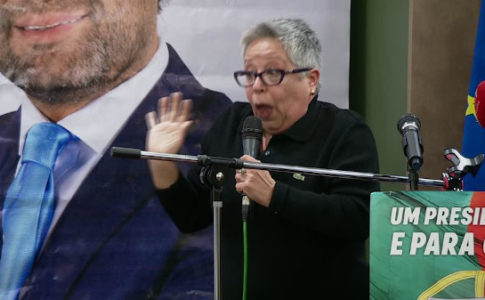 Maria Vieira canta parabéns a André Ventura