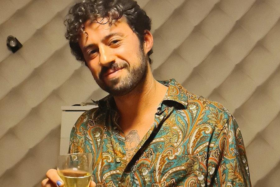 Humorista Diogo Faro