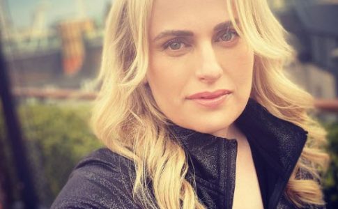 A actriz Rebel Wilson